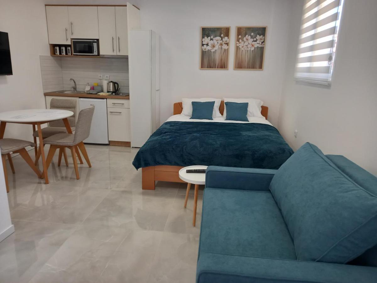 סמדרבו Leda Apartmani מראה חיצוני תמונה