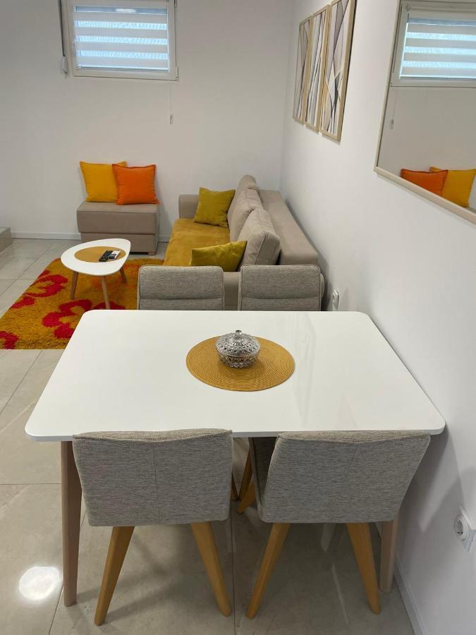 סמדרבו Leda Apartmani מראה חיצוני תמונה