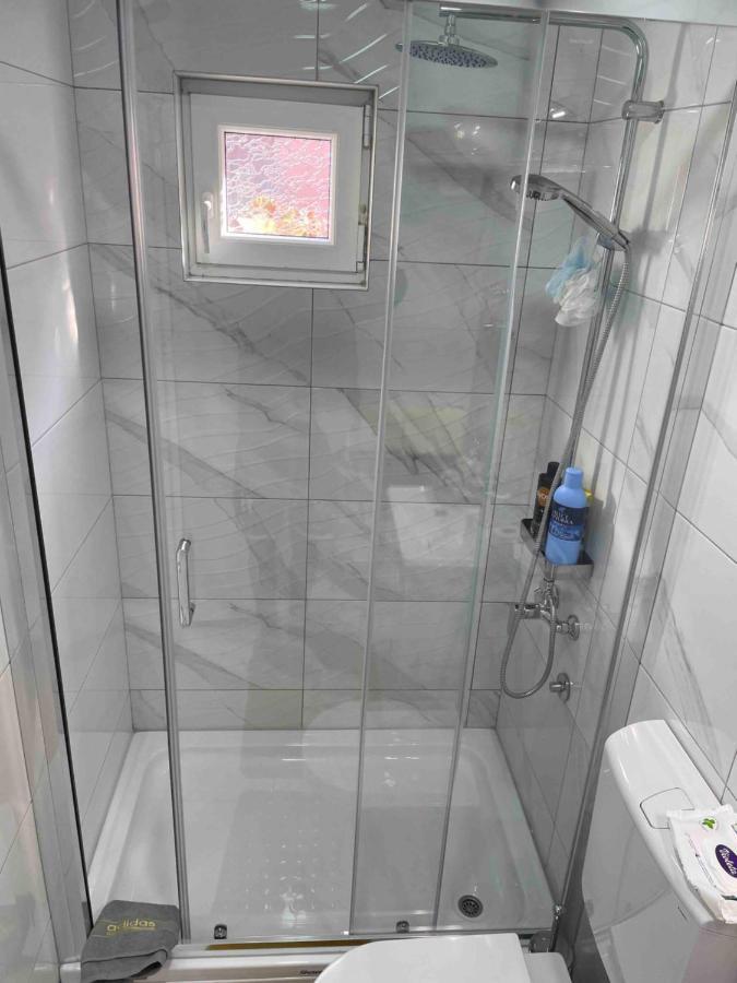 סמדרבו Leda Apartmani מראה חיצוני תמונה