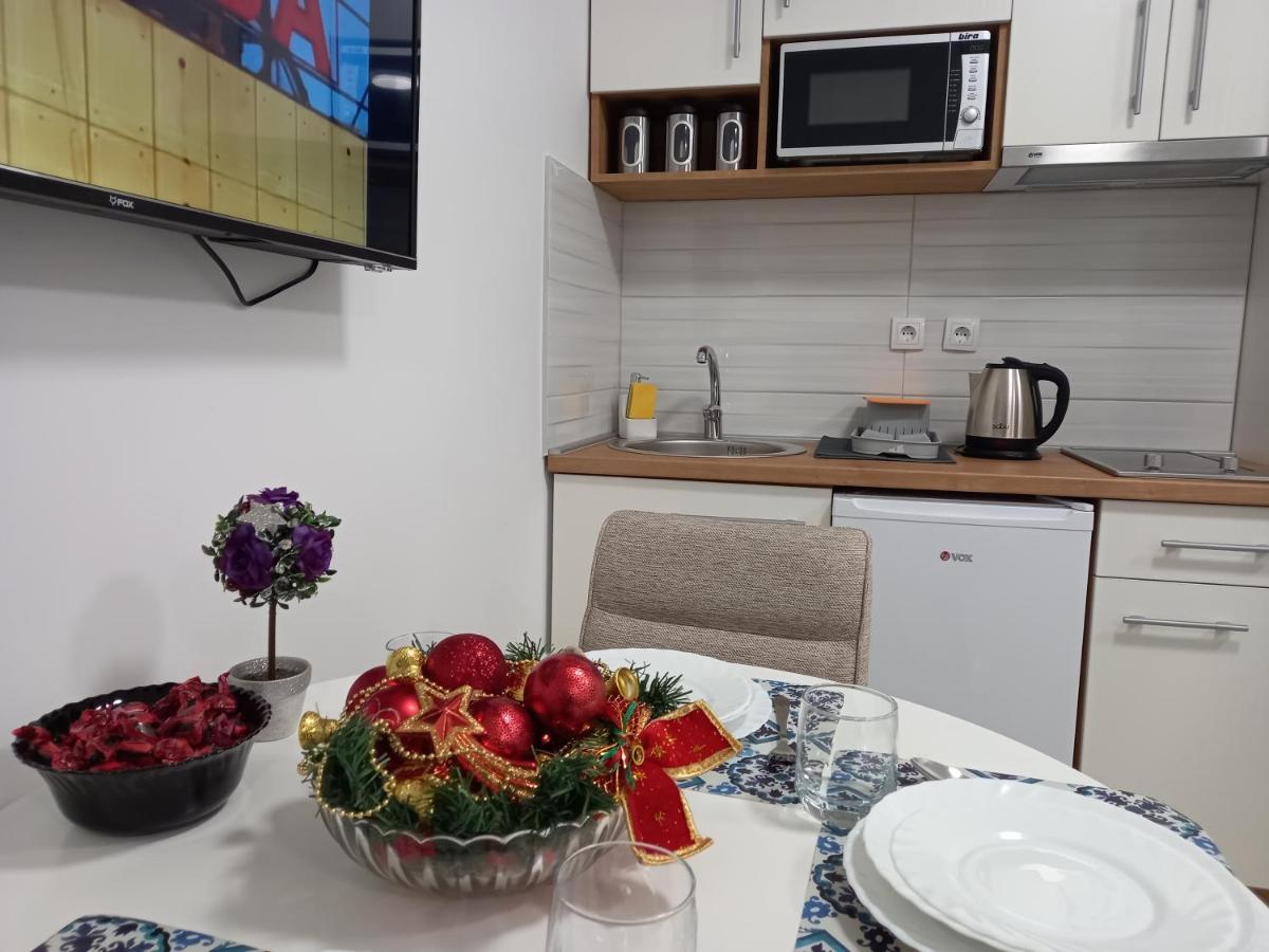 סמדרבו Leda Apartmani מראה חיצוני תמונה