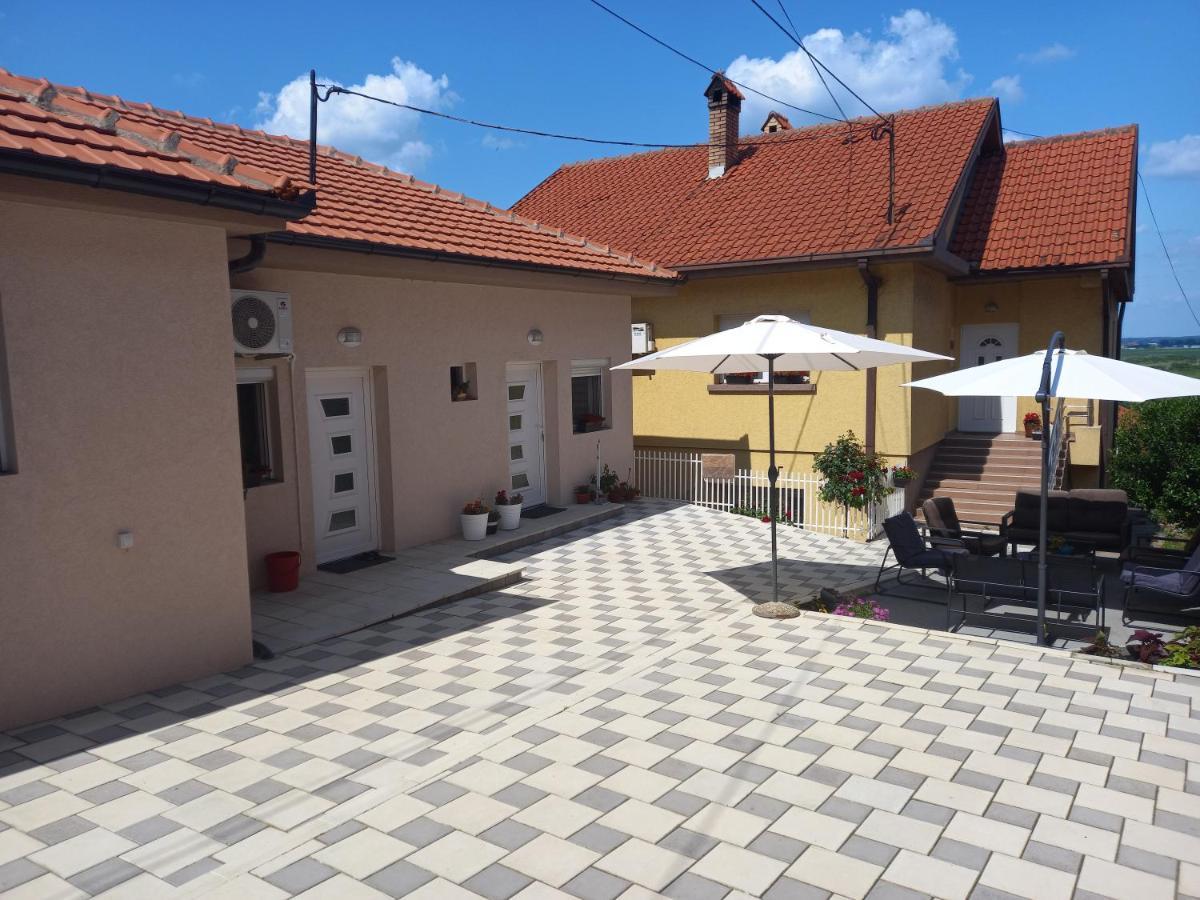 סמדרבו Leda Apartmani מראה חיצוני תמונה